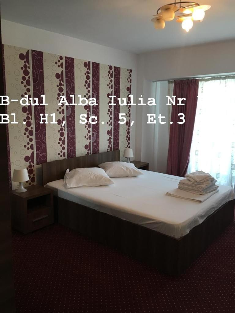 Alba Iulia Square - Apartments And Studios Bukurešť Pokoj fotografie