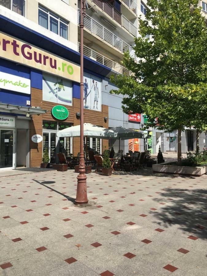 Alba Iulia Square - Apartments And Studios Bukurešť Exteriér fotografie