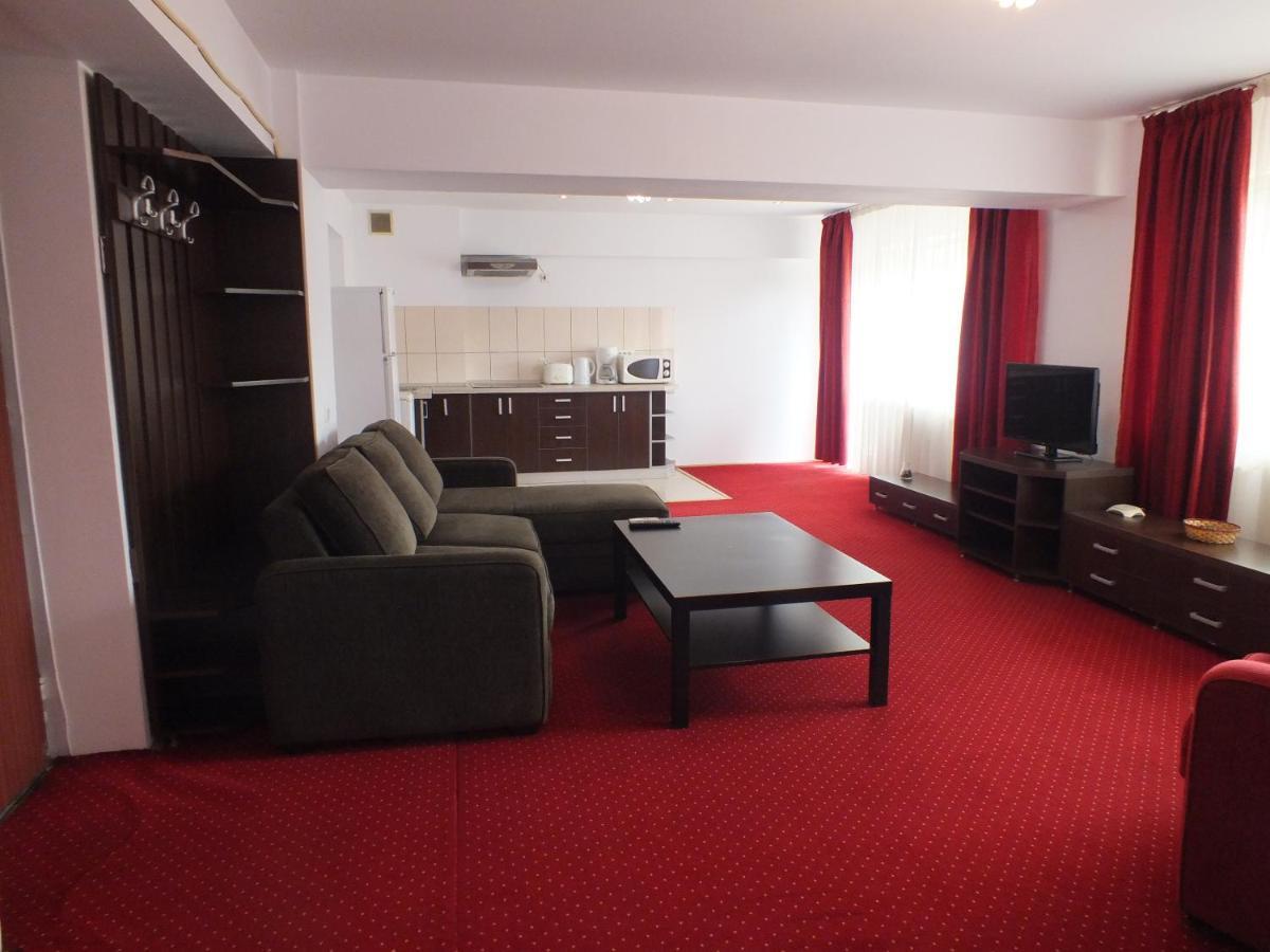 Alba Iulia Square - Apartments And Studios Bukurešť Exteriér fotografie